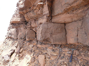 Libya: Rocks.